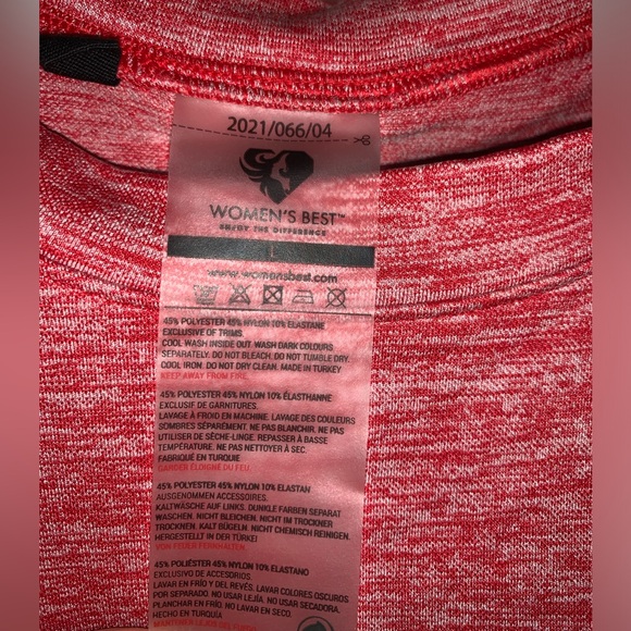 Women's Best Compression Long Sleeve Top with thumb holes Size L - Picture 6 of 6